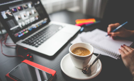 E-waste disposal and purchase services in Delhi NCR